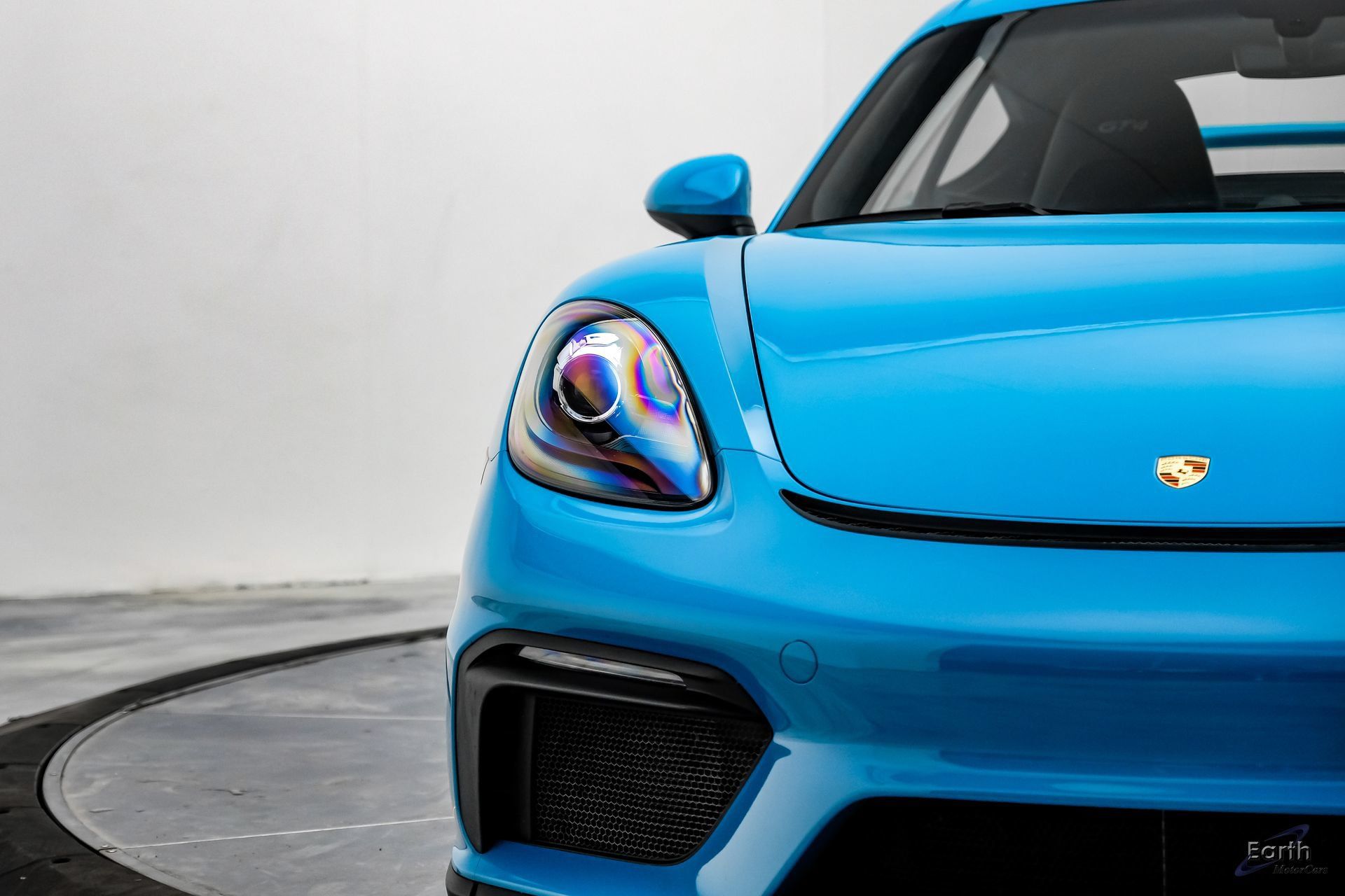 Used 2020 Porsche 718 Cayman GT4 RWD image 32