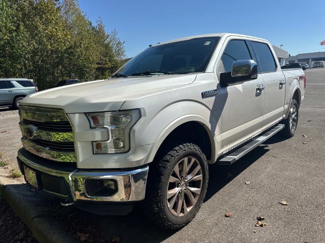 Used 2016 Ford F150 Lariat w/ Equipment Group 502A Luxury AWD/4WD image 2