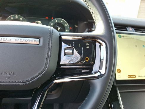 Used 2026 Land Rover Range Rover Velar S AWD/4WD image 22