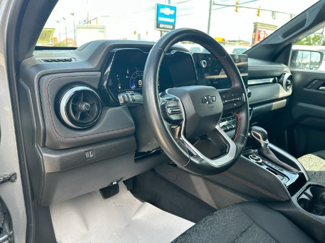 Used 2023 Chevrolet Colorado Z71 AWD/4WD image 20