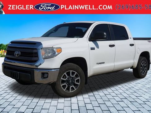 Used 2015 Toyota Tundra SR5 w/ TRD Off Road Package AWD/4WD image 1