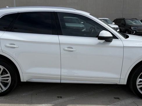 Used 2018 Audi Q5 2.0T Premium Plus w/ Premium Plus Package AWD/4WD image 5