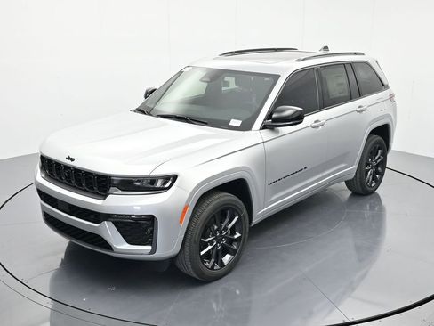 New 2026 Jeep Grand Cherokee Limited AWD/4WD image 28