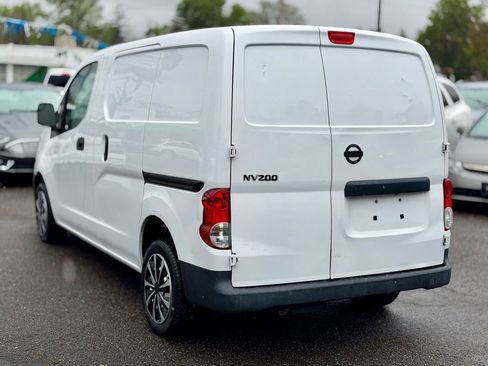 Used 2018 Nissan NV200 S FWD image 3