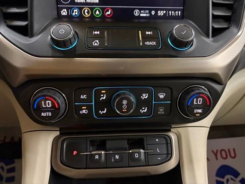 Used 2023 GMC Acadia Denali AWD/4WD image 76