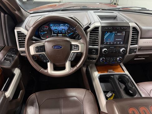 Used 2017 Ford F350 King Ranch w/ Tow Technology Bundle AWD/4WD image 24