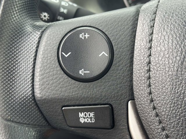 Used 2016 Toyota RAV4 LE AWD/4WD image 21