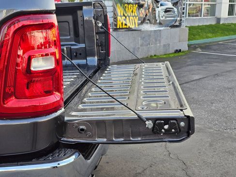 New 2026 RAM 1500 Big Horn AWD/4WD image 8