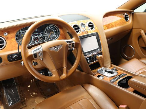 Used 2013 Bentley Continental GT image 17