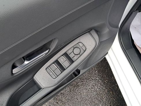 New 2026 Nissan Sentra SV w/ Floor Mat Package FWD image 12