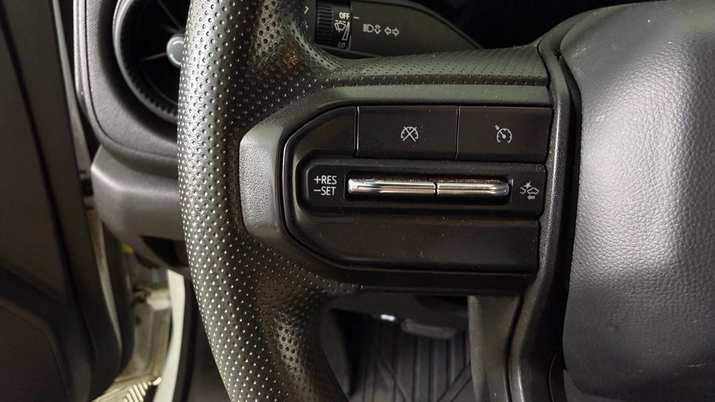 Used 2023 Chevrolet Colorado Trail Boss w/ Advanced Trailering Package AWD/4WD image 15