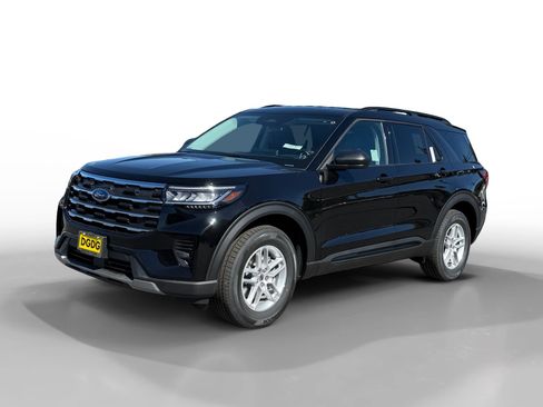 New 2026 Ford Explorer Active AWD/4WD image 1