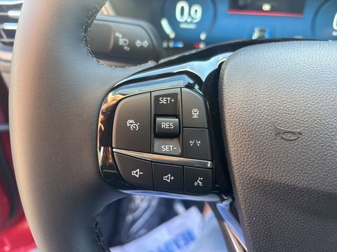 New 2025 Ford Escape Active w/ Active Premium Tech Pack image 22