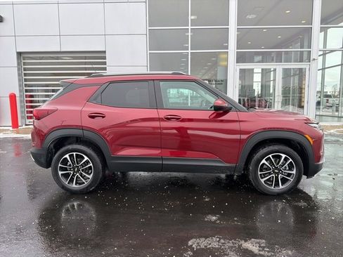 Used 2024 Chevrolet TrailBlazer LT image 8