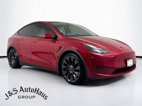 Used 2022 Tesla Model Y Performance AWD/4WD image 1