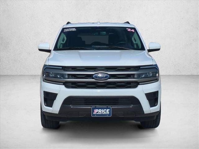 Used 2024 Ford Expedition Max XLT RWD image 2