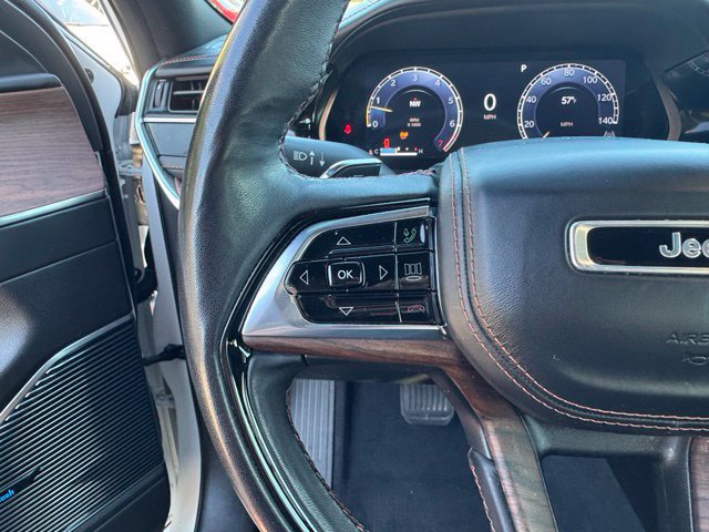 Used 2023 Jeep Grand Cherokee L Summit w/ Advanced Protech Group IV AWD/4WD image 22