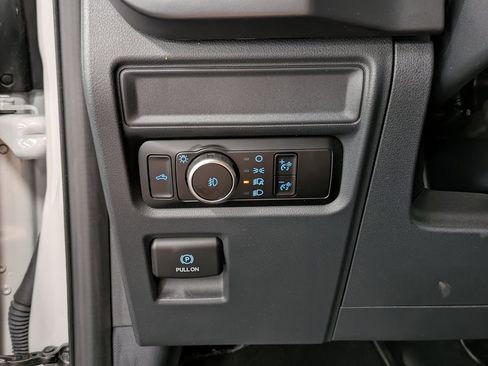 Used 2024 Ford F150 XLT w/ FX4 Off-Road Package image 21