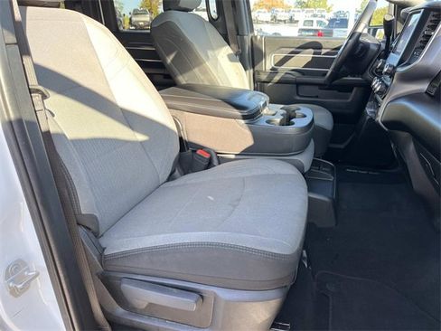 Used 2024 RAM 3500 Big Horn image 28