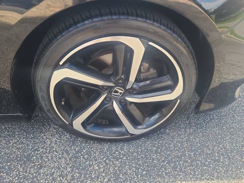 Used 2020 Honda Accord Sport image 10