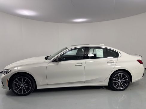 Used 2019 BMW 330i xDrive Sedan w/ Premium Package image 4