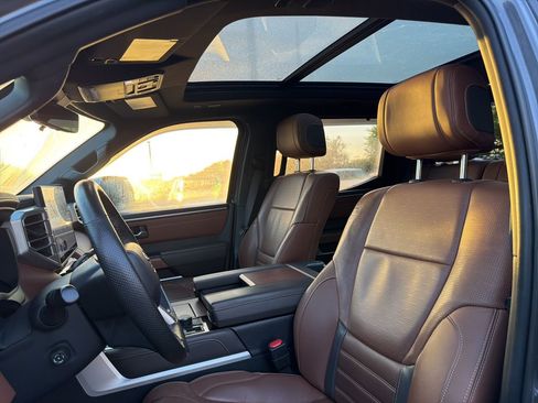 Used 2023 Toyota Tundra 1794 Edition image 9