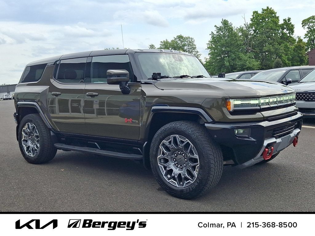 Used 2024 GMC Hummer EV 3X w/ LPO, Illumination Package AWD/4WD image 3
