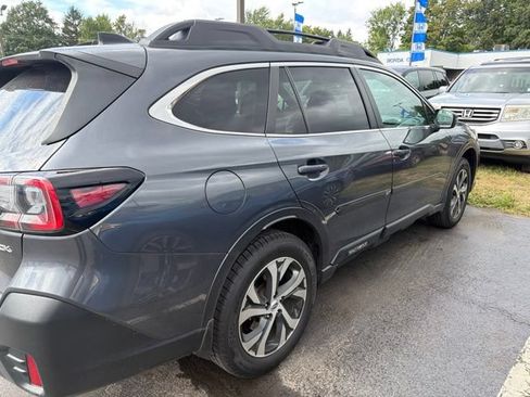 Used 2020 Subaru Outback Limited AWD/4WD image 6