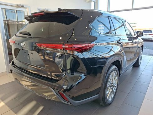 Used 2020 Toyota Highlander Limited image 6