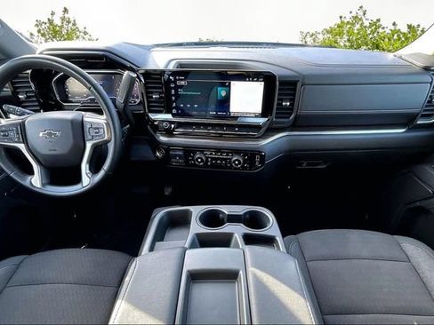 Used 2024 Chevrolet Silverado 1500 RST AWD/4WD image 14