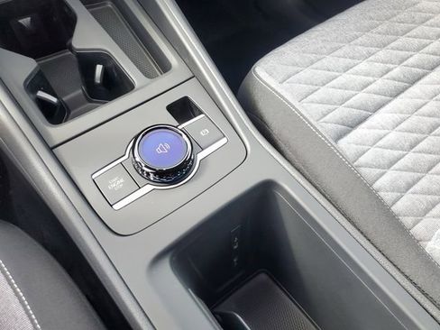 New 2026 Volkswagen Tiguan S FWD image 21