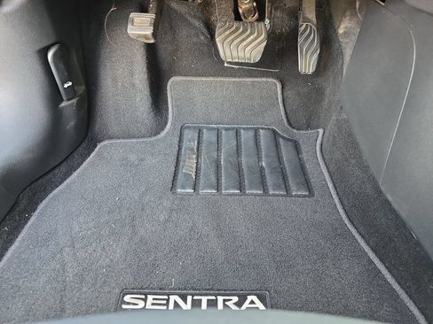 Used 2020 Nissan Sentra SV w/ Electronics Package FWD image 16