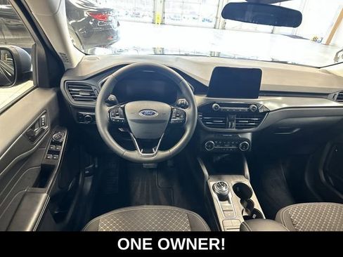 Used 2023 Ford Escape Active AWD/4WD image 2