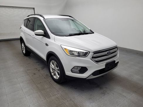 Used 2018 Ford Escape SE image 13