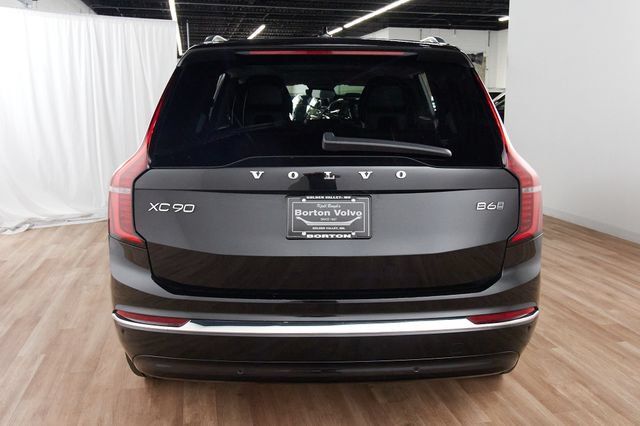 Used 2026 Volvo XC90 B6 Ultra AWD/4WD image 4
