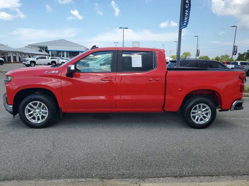 Used 2019 Chevrolet Silverado 1500 LT w/ All-Star Edition AWD/4WD image 2