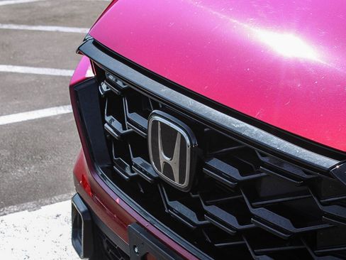 Used 2025 Honda CR-V Sport-L image 6