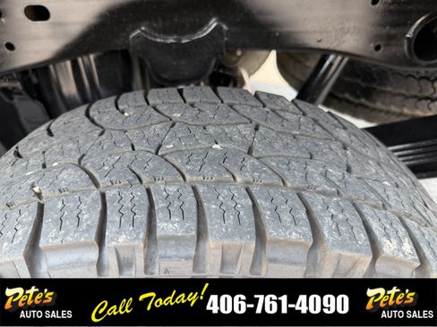 Used 2020 Chevrolet Silverado 2500 LT AWD/4WD image 11