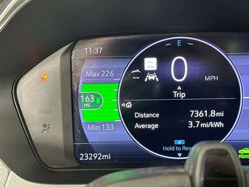 Used 2022 Chevrolet Bolt EUV Premier w/ Launch Edition image 25