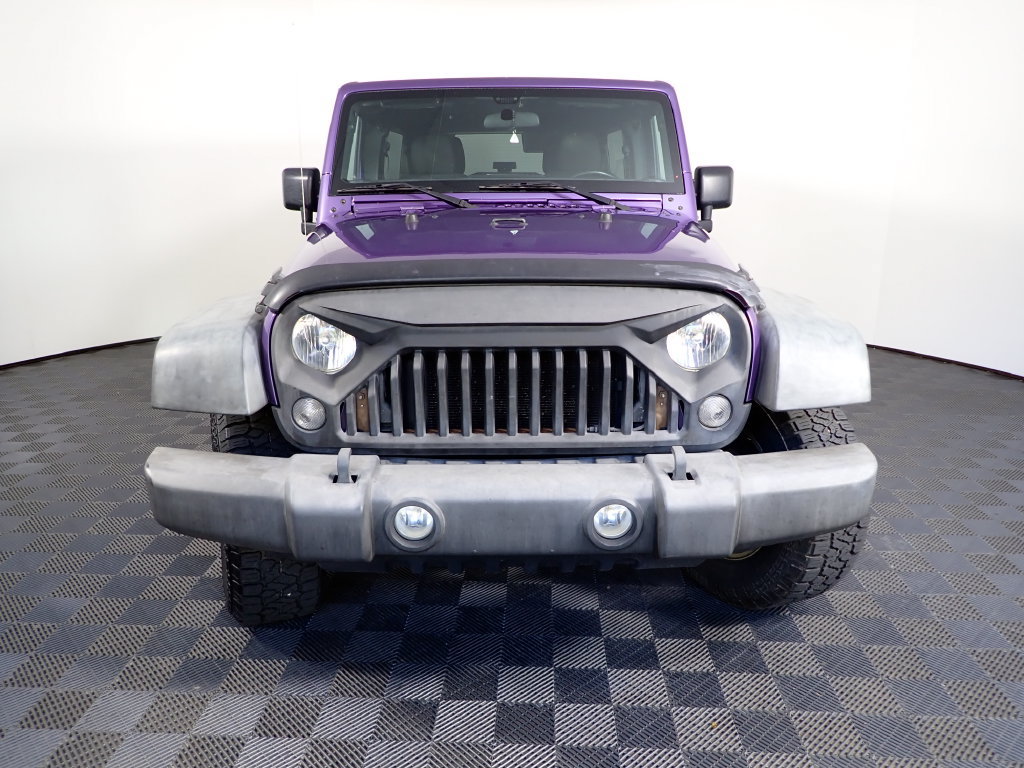 Used 2017 Jeep Wrangler Unlimited Sport w/ Connectivity Group AWD/4WD image 7