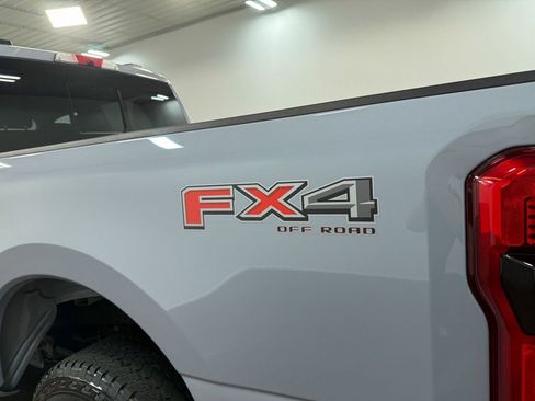 Used 2024 Ford F250 Lariat w/ FX4 Off-Road Package image 55