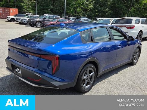 Used 2025 Kia K4 FWD image 13