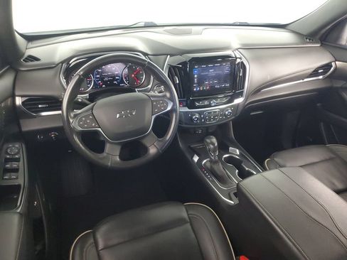 Used 2022 Chevrolet Traverse Premier w/ Redline Edition AWD/4WD image 15