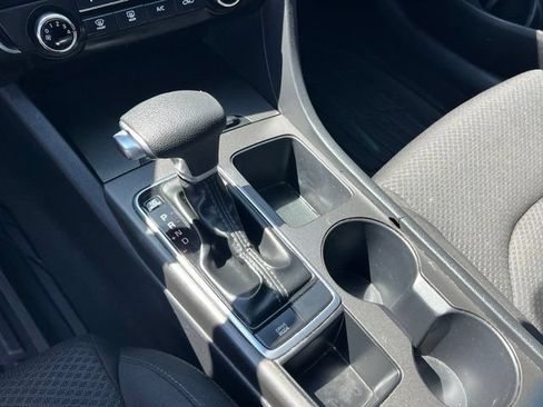 Used 2018 Kia Optima LX FWD image 21