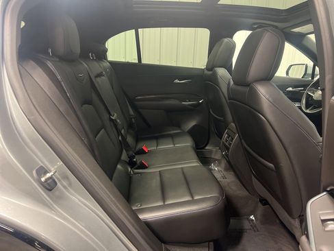 Used 2024 Cadillac XT4 Sport image 11