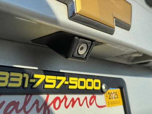 Used 2013 Chevrolet Suburban LTZ image 24