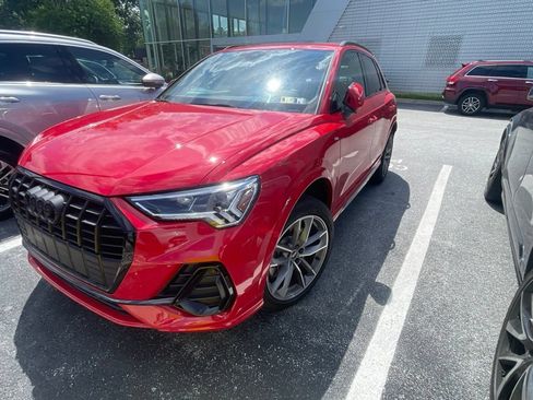 Used 2024 Audi Q3 2.0T Premium AWD/4WD image 1