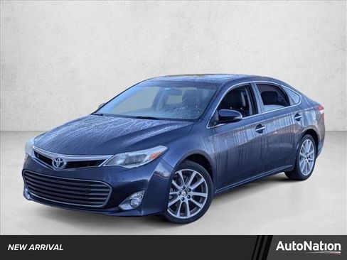 Used 2014 Toyota Avalon Limited image 1