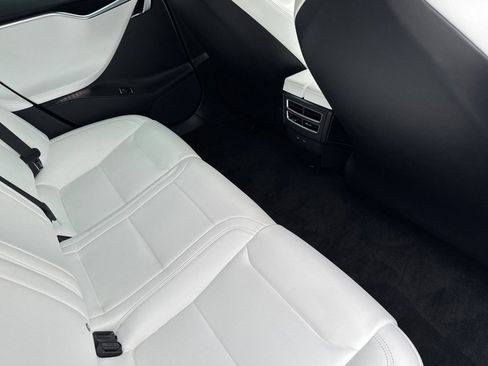 Used 2017 Tesla Model S 100D image 30