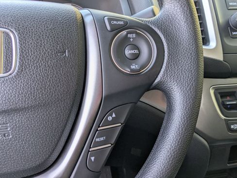 Used 2019 Honda Ridgeline Sport image 19